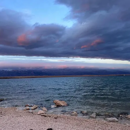 J.a.n.m.a.r Apartmán Vir